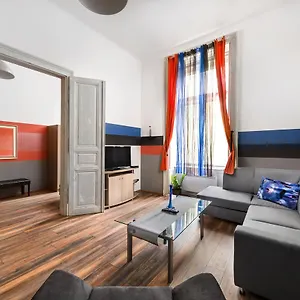 Karma Boutique Hotel de apartamente